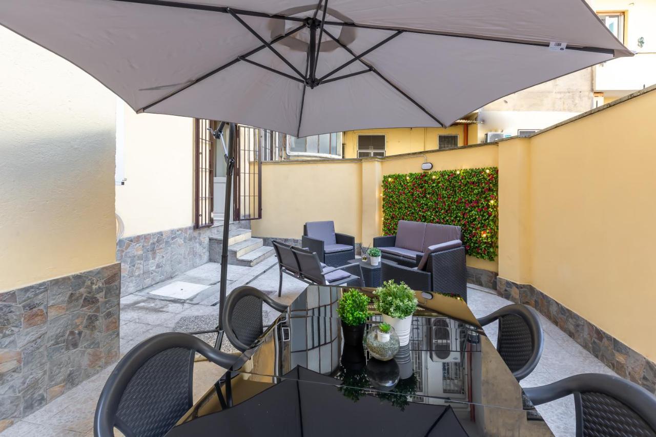 Imperium House - Appartamento Con Giardino Privato, 3 Minuti Da Metro Piazza Bologna, A-C, — Photos 2